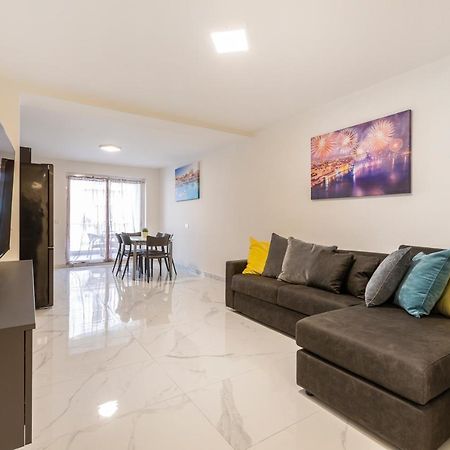 St Paul'S Bay Sunny Suites By 360 Estates เซนต์พอลส์เบย์ ภายนอก รูปภาพ